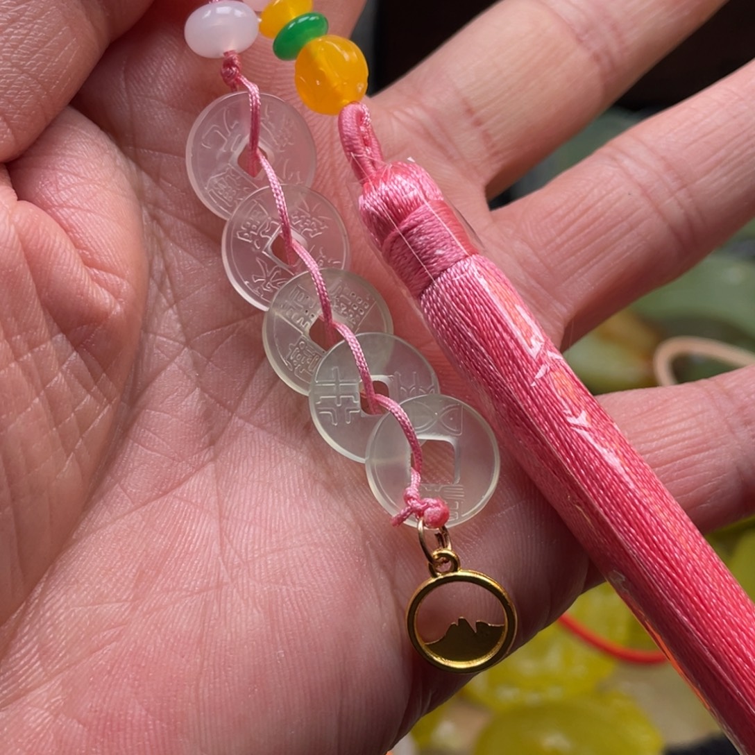 花***香蛇纹石玉未镶嵌颈饰