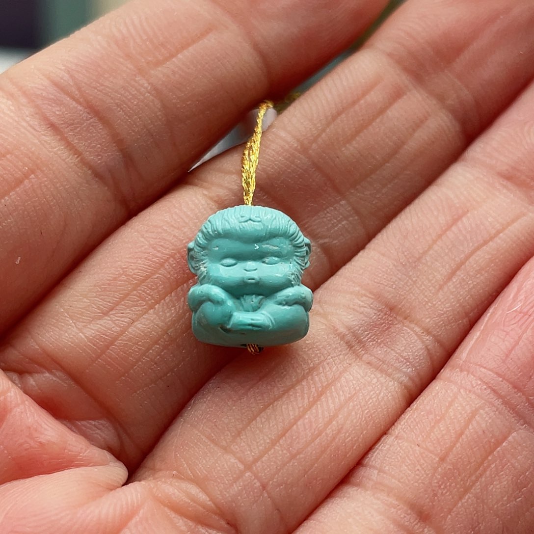 绿松石颈饰未镶嵌