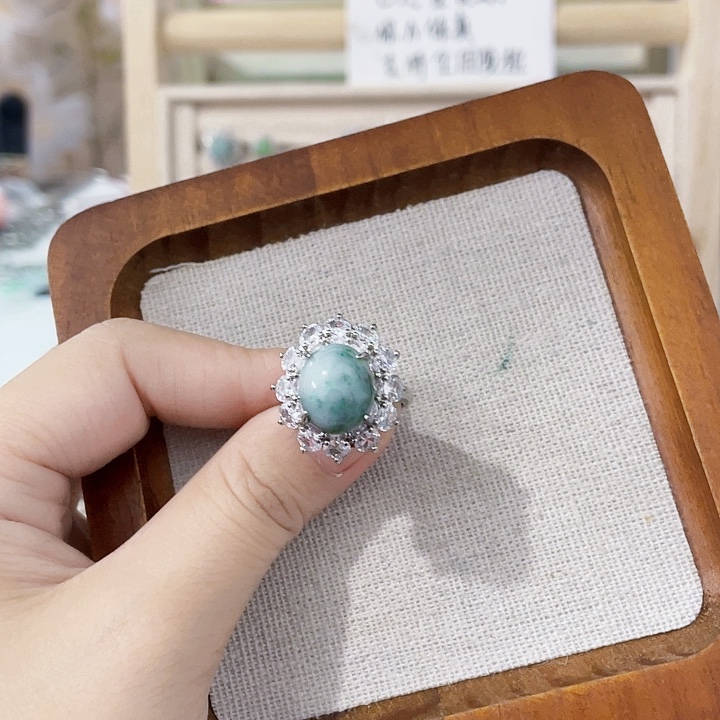 翡翠未镶嵌颈饰天然翡翠Ａ货