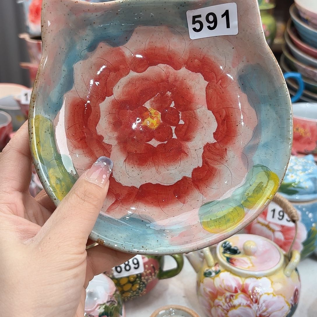 瓷片你不接啊电话你也不理呀
