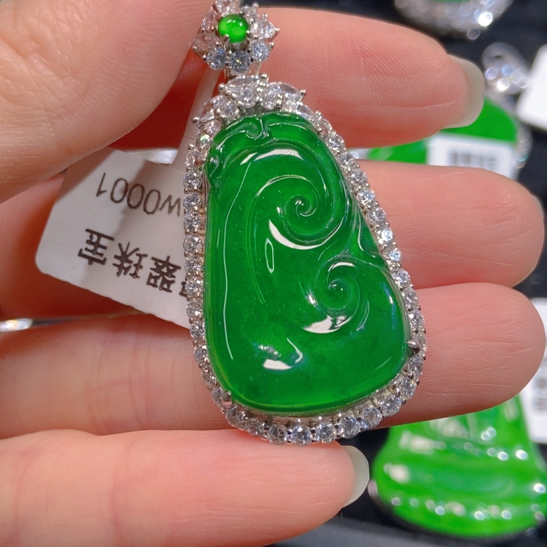 翡翠吊坠(不含链)银S925镶嵌