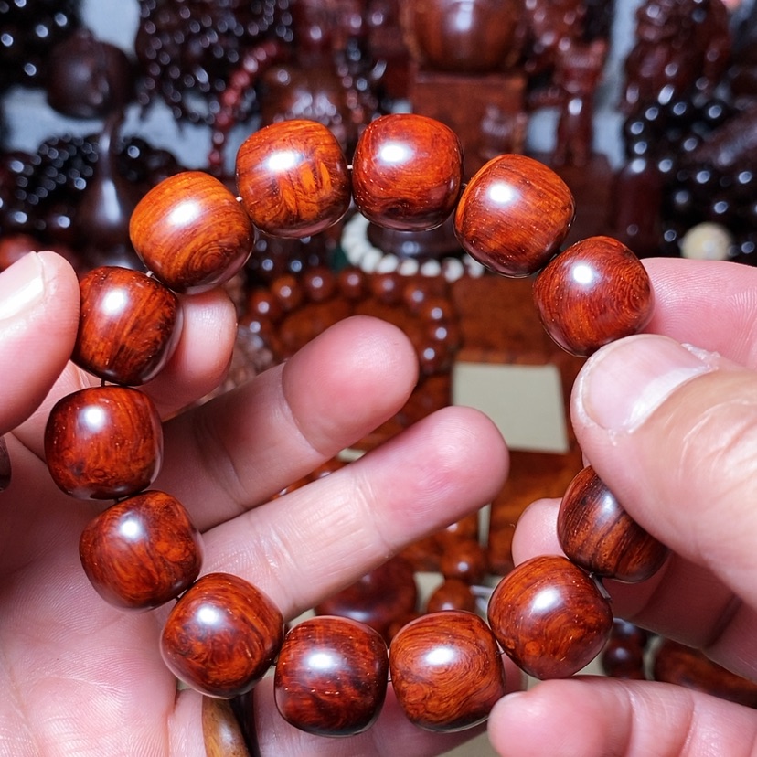 【闪购商品】檀香紫檀（小叶紫檀）