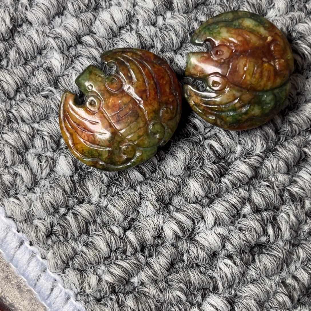 和田玉（糖玉）未镶嵌挂件