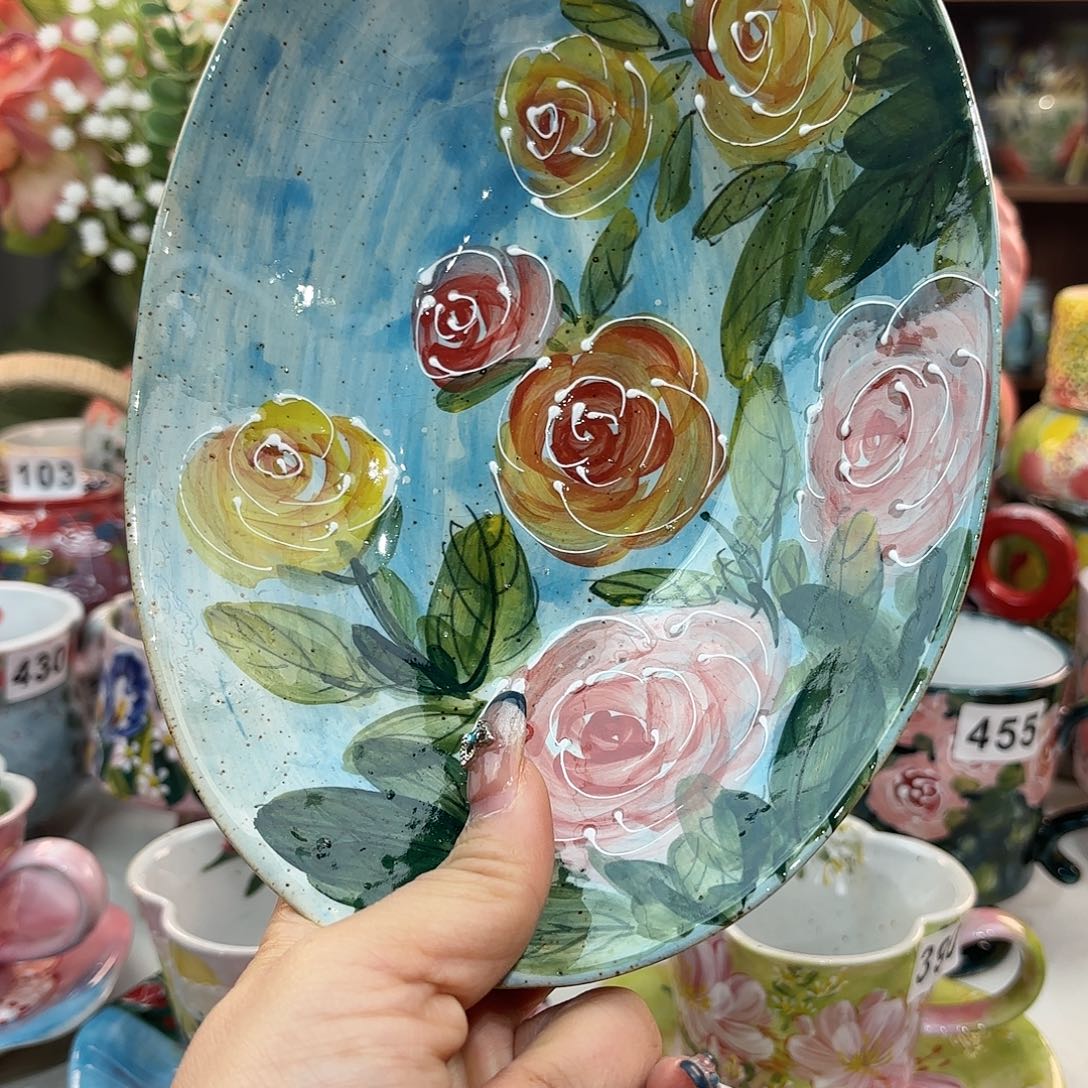 瓷片兔兔你真的好好吃