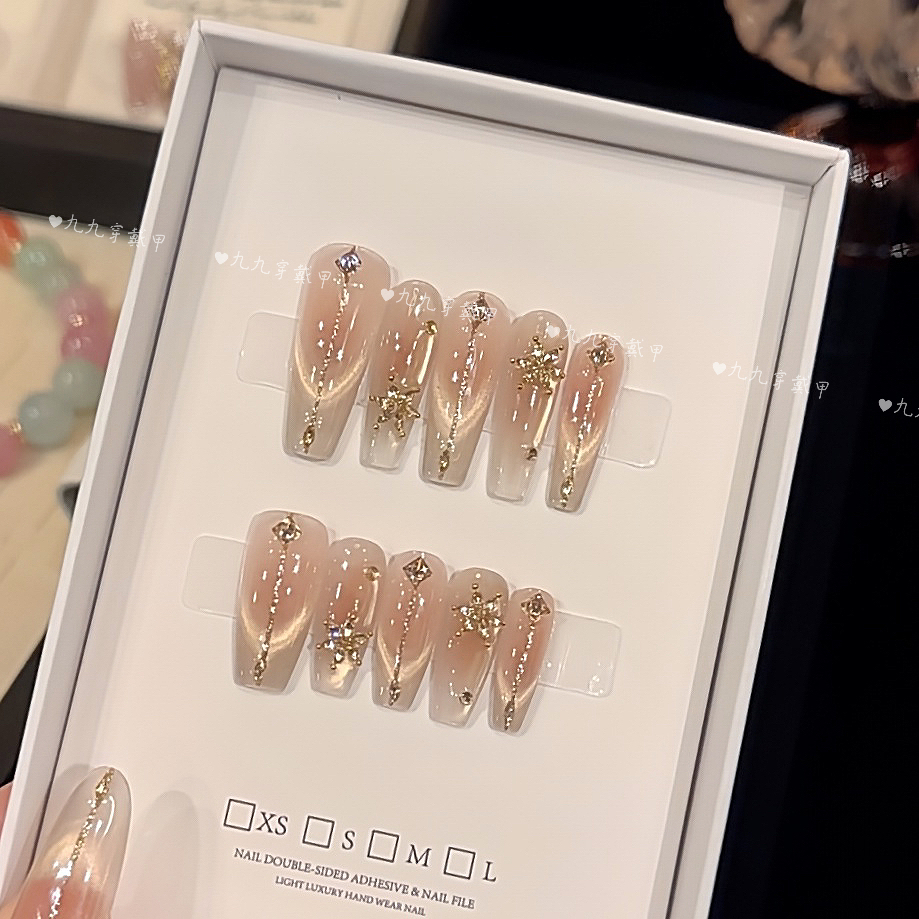 箔金絮语 手工穿戴甲腮红冰透六瓣花显白光疗美甲可拆卸穿戴甲