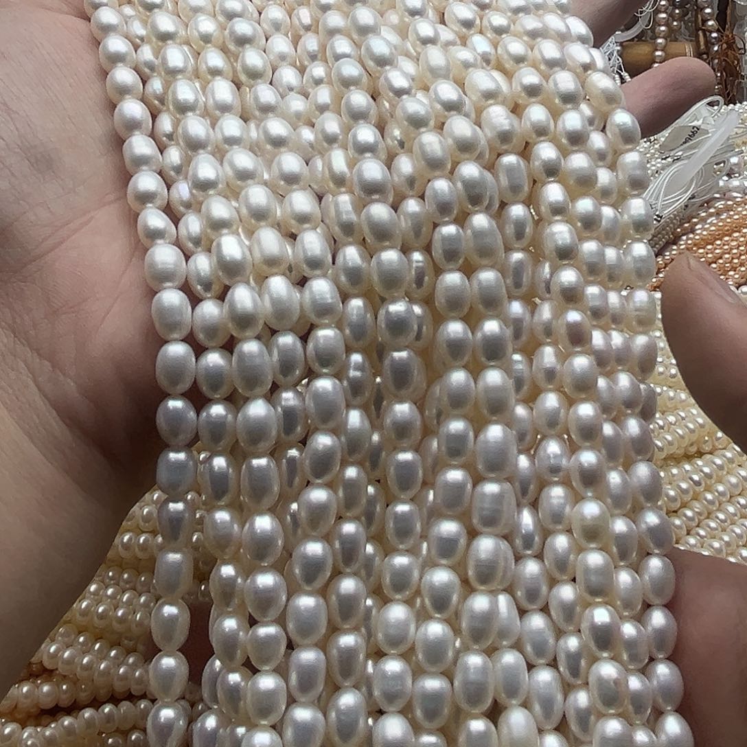 淡水珍珠未镶嵌半成品卡6+淡水无核35厘米枣珠