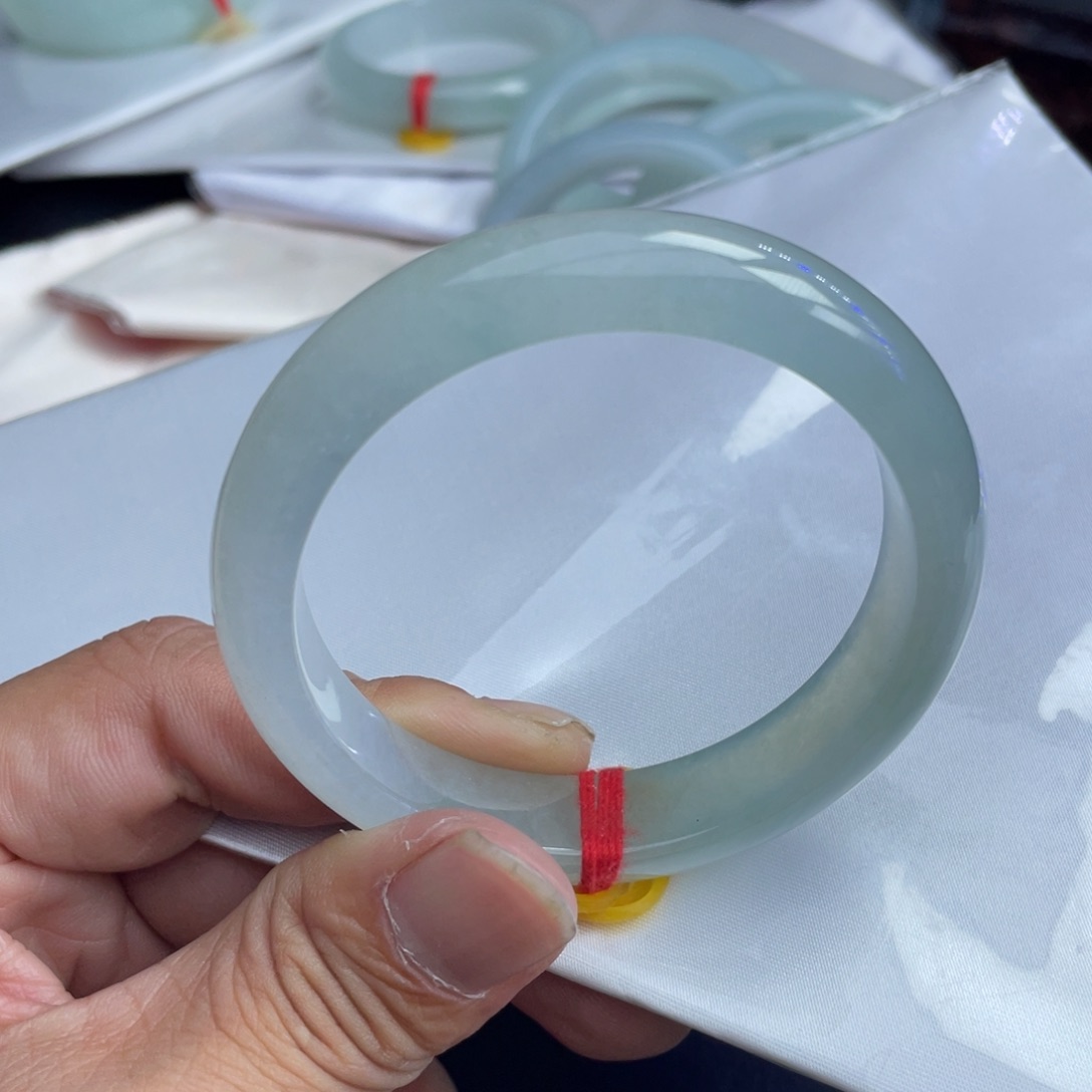 翡翠未镶嵌手镯58冰糯绿晴种老起光