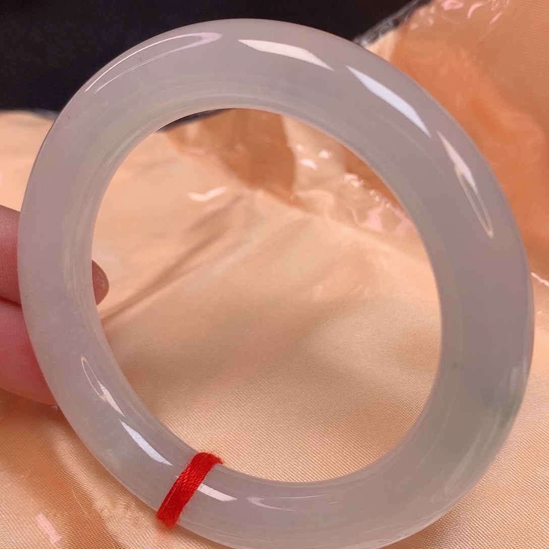 翡翠手镯未镶嵌56 翡翠手镯