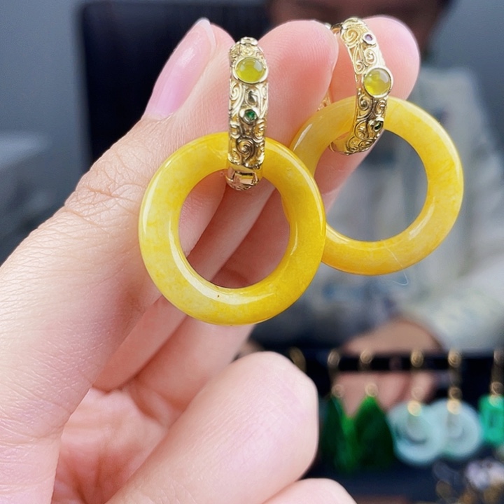 翡翠耳饰未镶嵌饰品