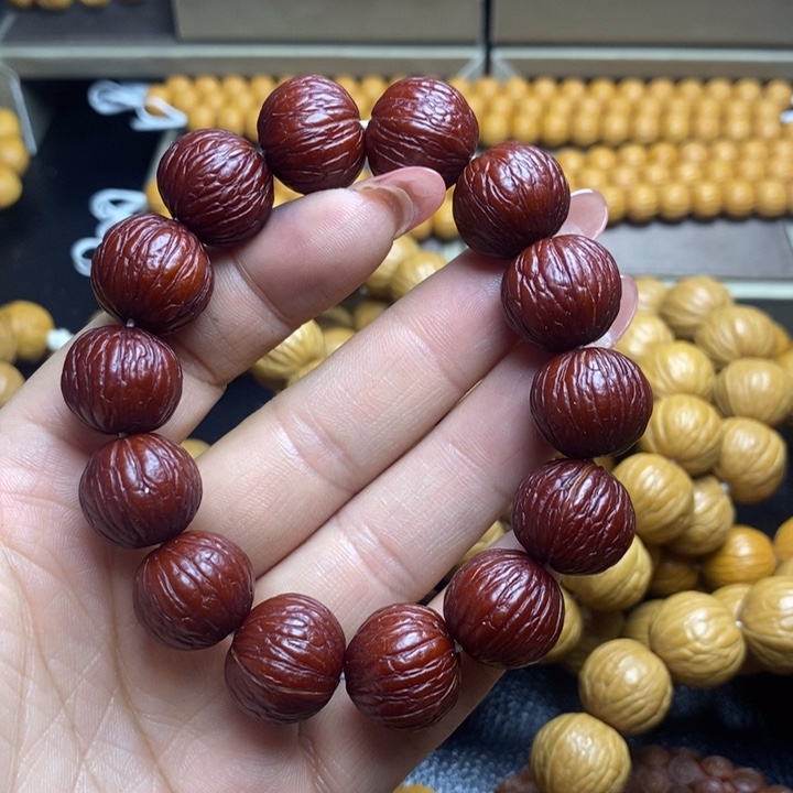 猴头核桃手串猴头