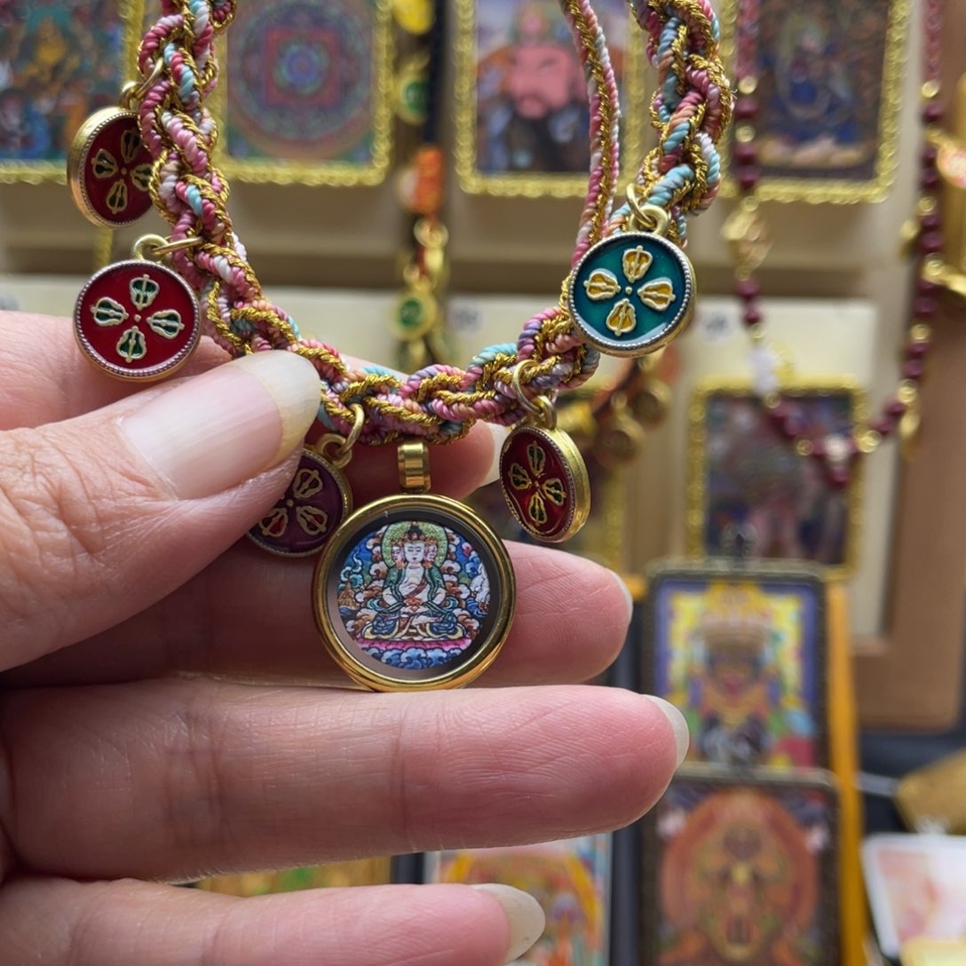 吊坠怡**?唐卡一步到位一