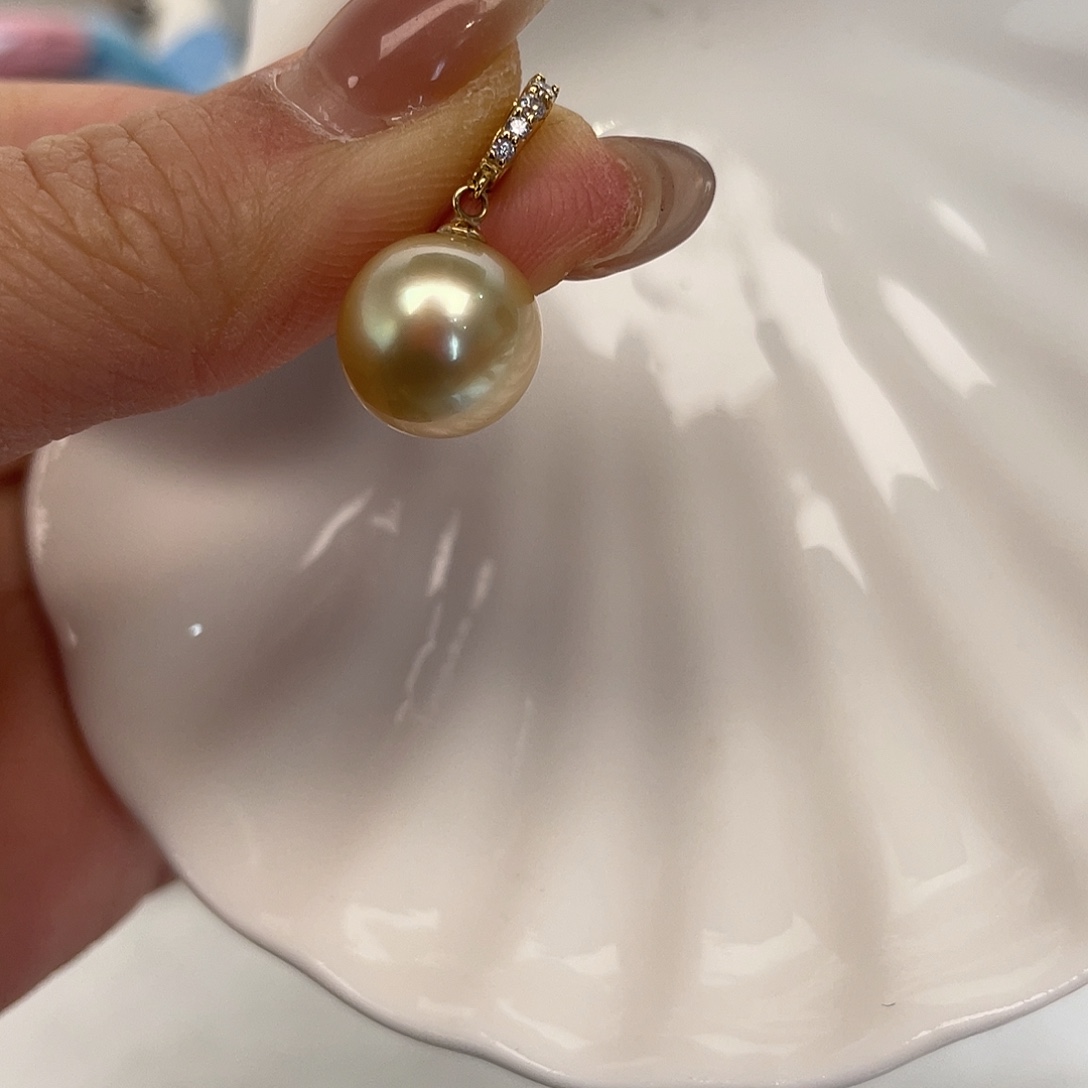 海水珍珠吊坠(不含链)18K金镶嵌