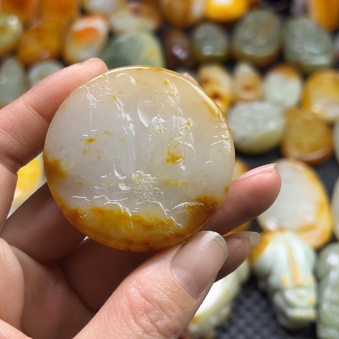 和田玉把件未镶嵌夜*