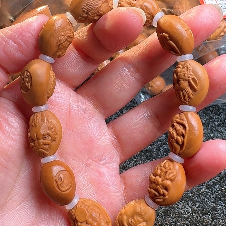 橄榄核吊坠橄榄十二生肖