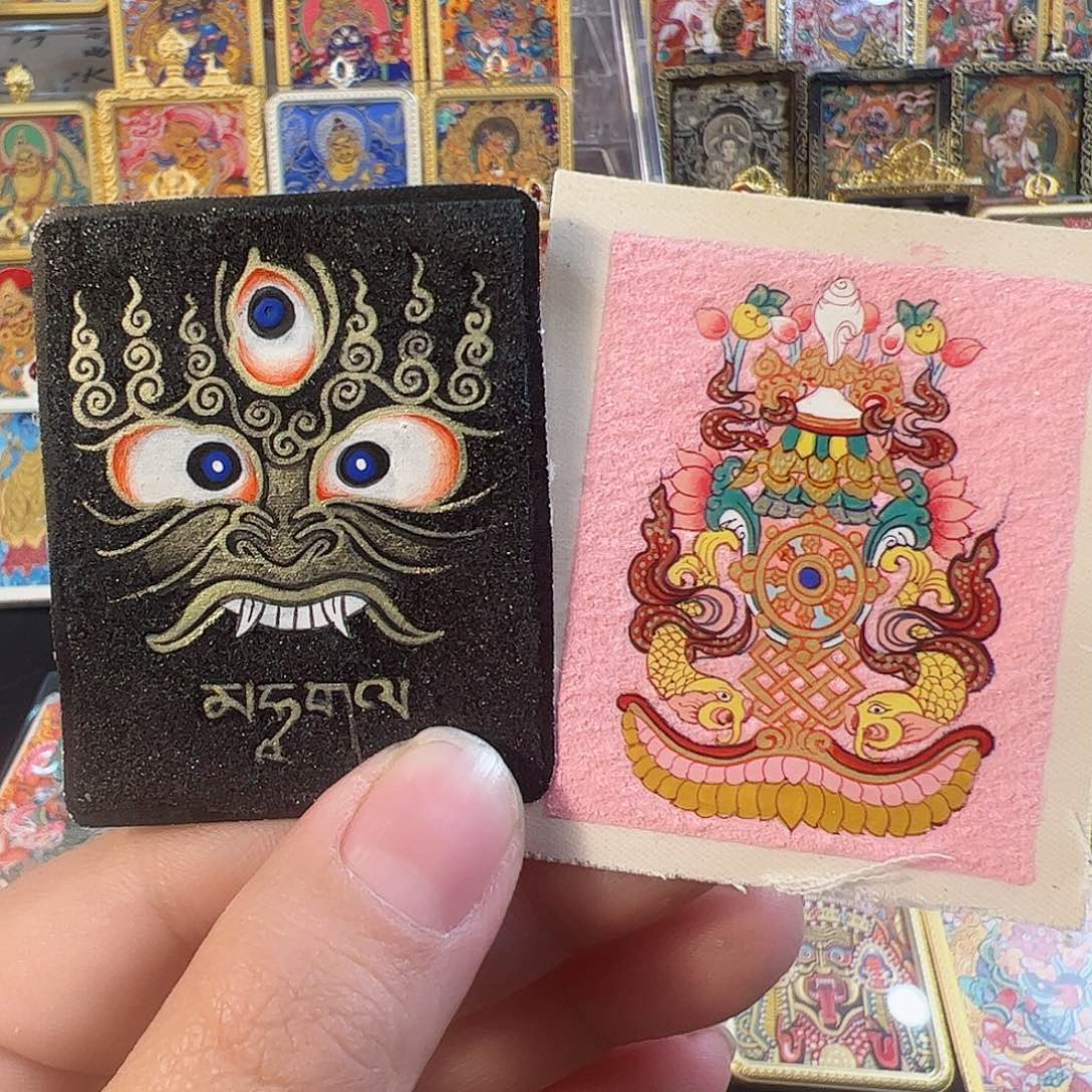 吊坠八宝黑财双面纯手绘唐卡