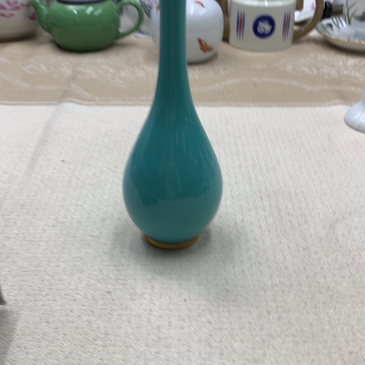 瓷片这些都是一个人去