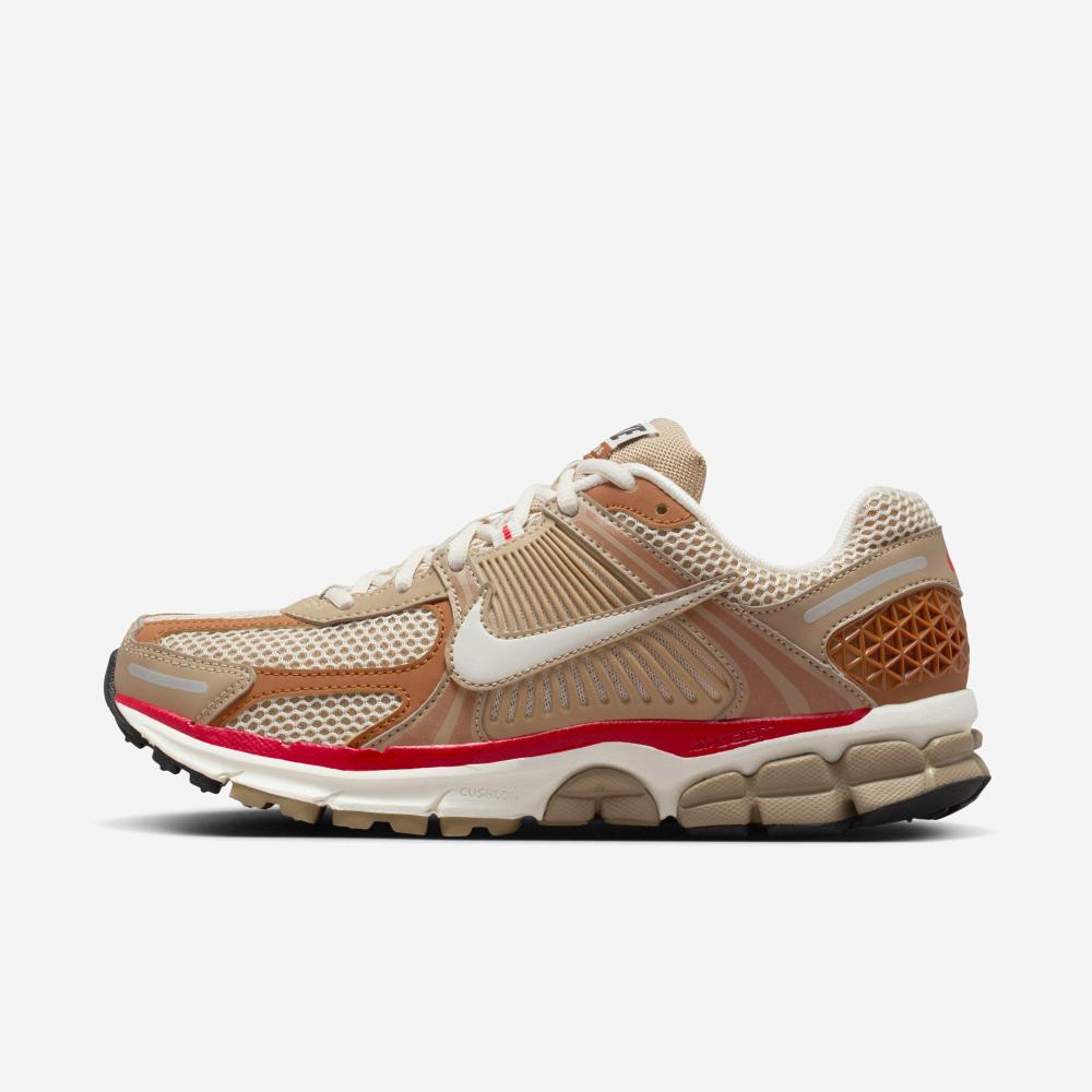 【滔搏联动】耐克女子WNIKE ZOOM VOMERO 5双旦礼休闲鞋HV0826-247 