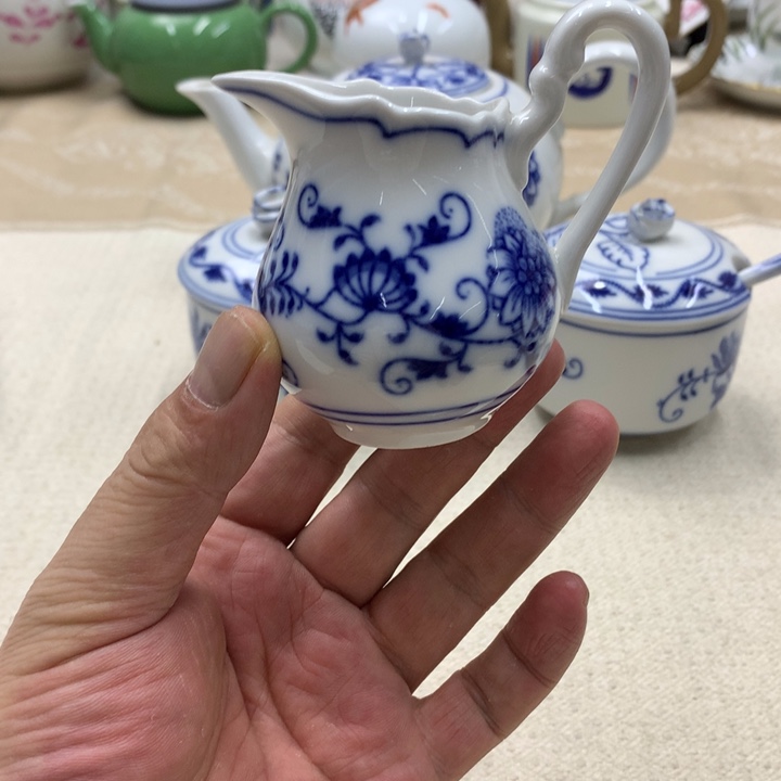 瓷片这首单曲的歌都