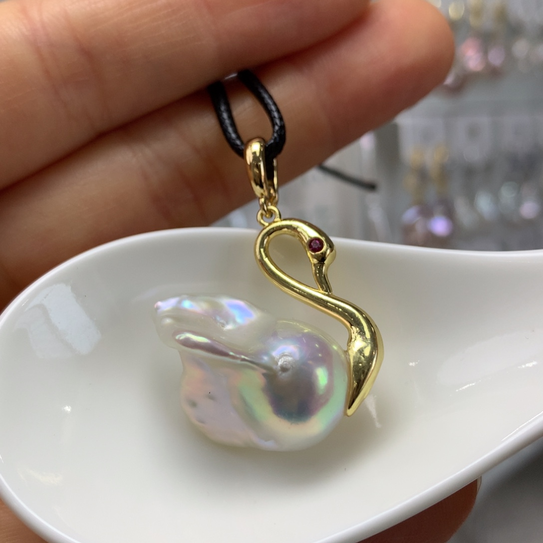 颈饰未镶嵌淡水珍珠