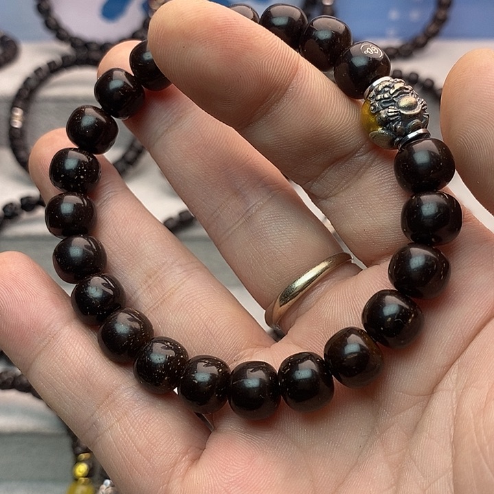 手串椰蒂10✖️9老行金貔貅