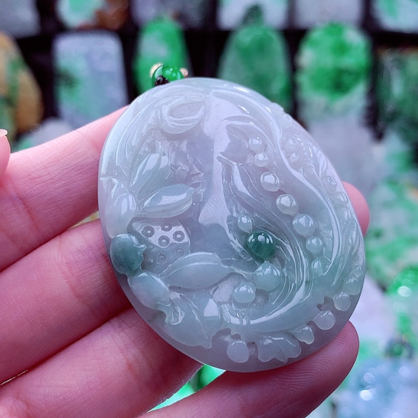 【闪购商品】翡翠颈饰未镶嵌天然