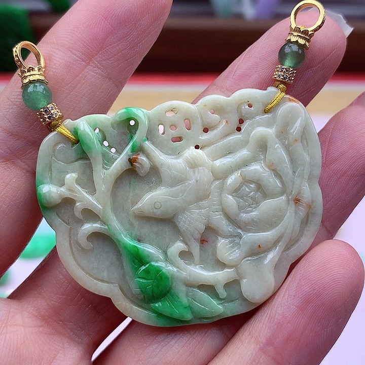 翡翠颈饰银S925镶嵌翡翠