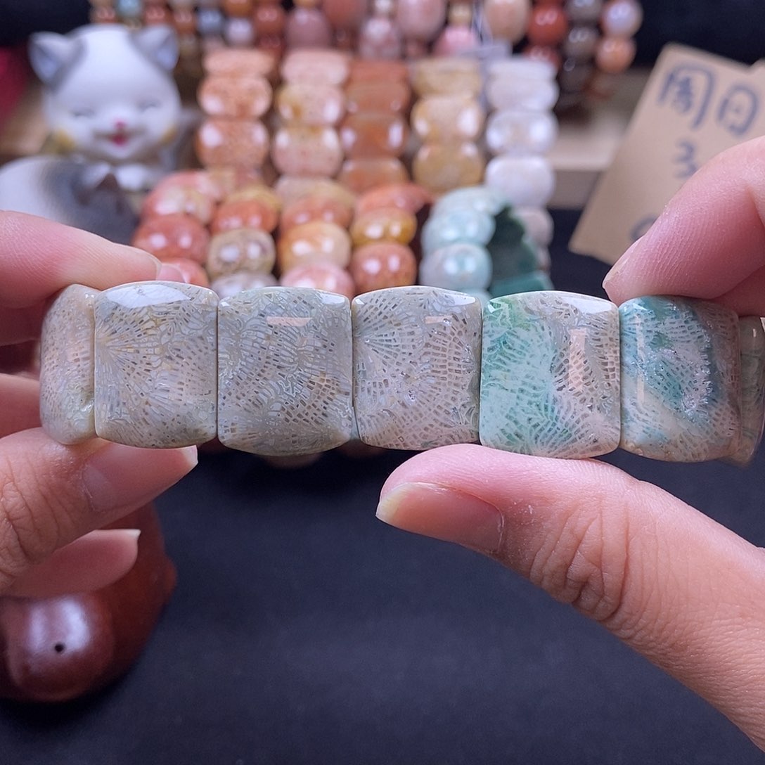 硅化珊瑚（珊瑚玉）手牌 未镶嵌13