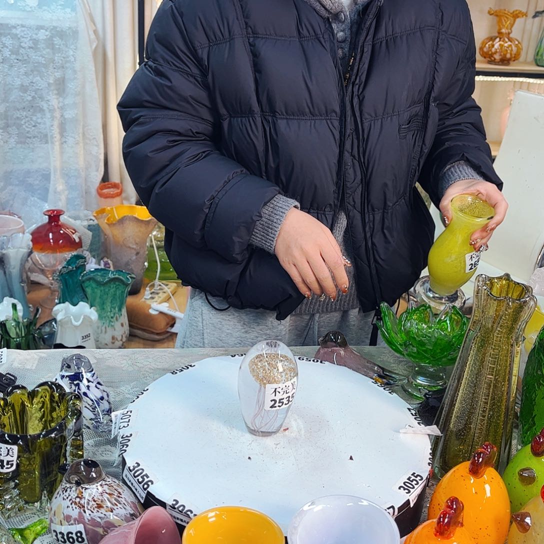 家悦美居琉璃花瓶摆件