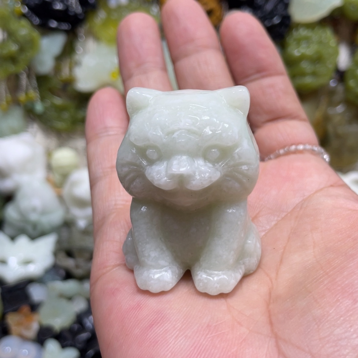 【闪购商品】岫玉颈饰未镶嵌71手把