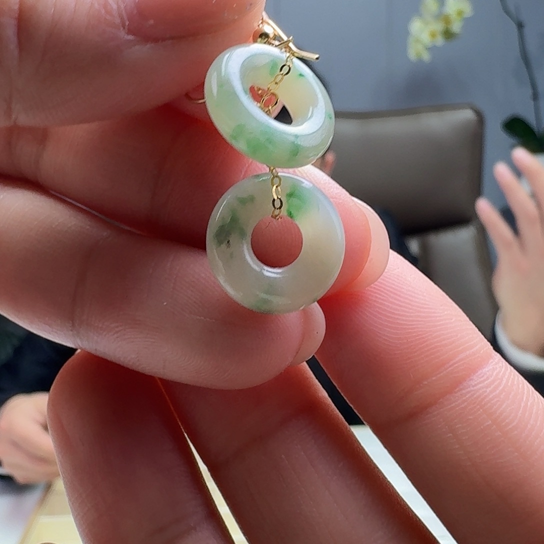 翡翠耳饰18K金镶嵌天然