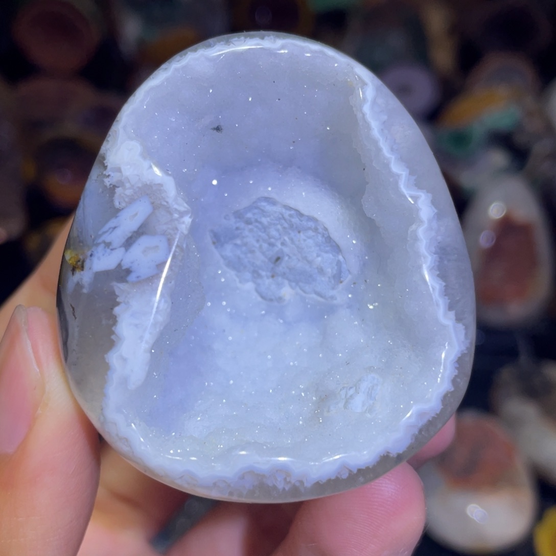 水晶大型摆件未镶嵌