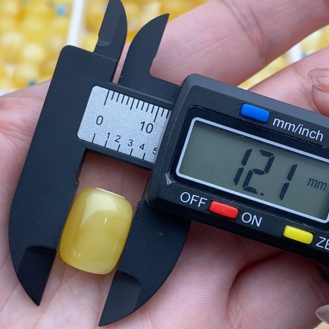 裸石蜜蜡未镶嵌桶珠