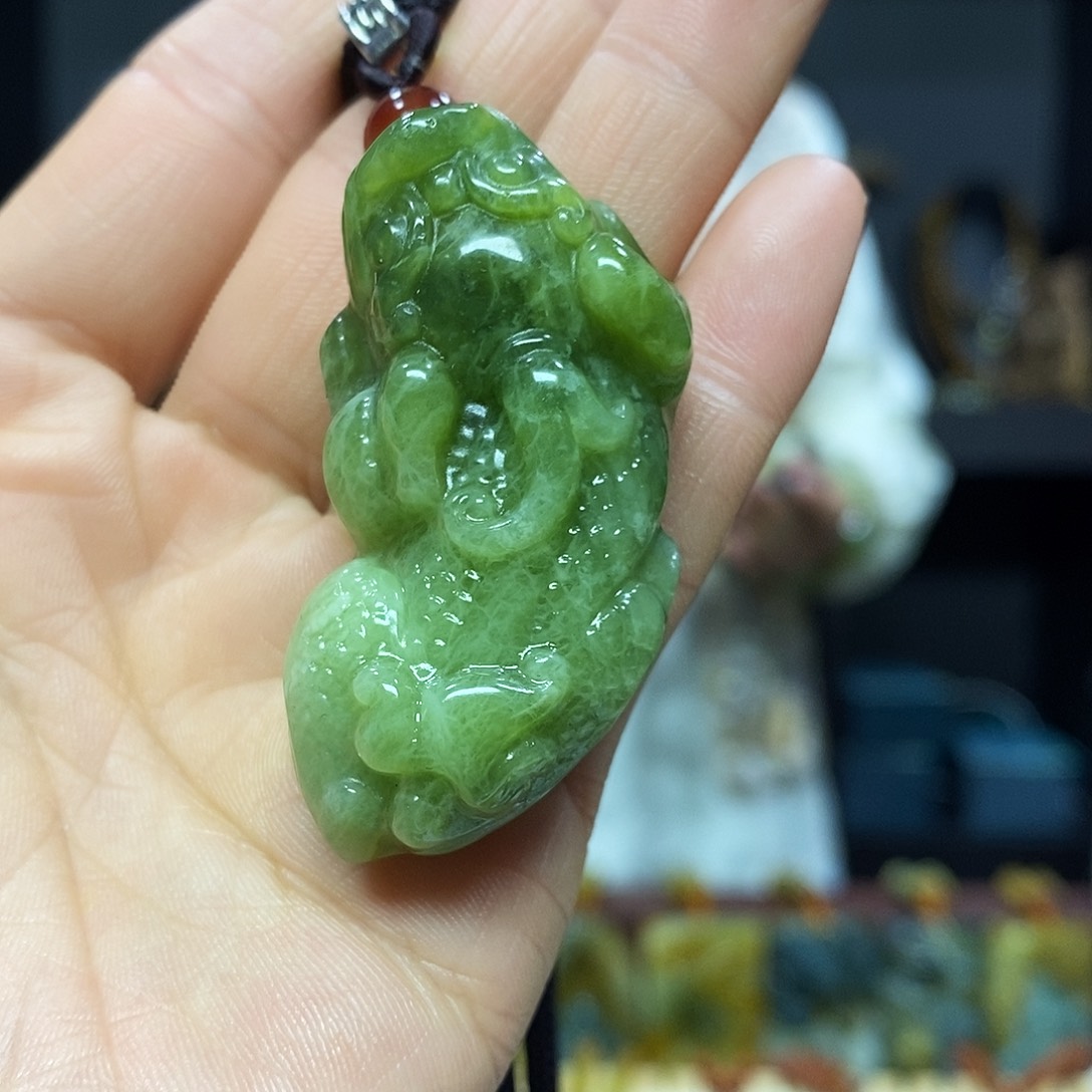 未镶嵌岫玉挂件挂件