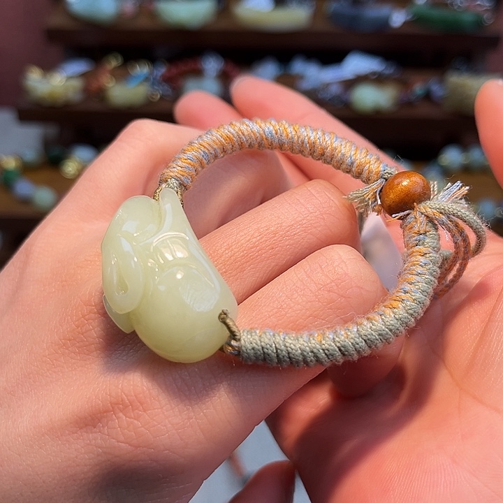 和田玉未镶嵌手链