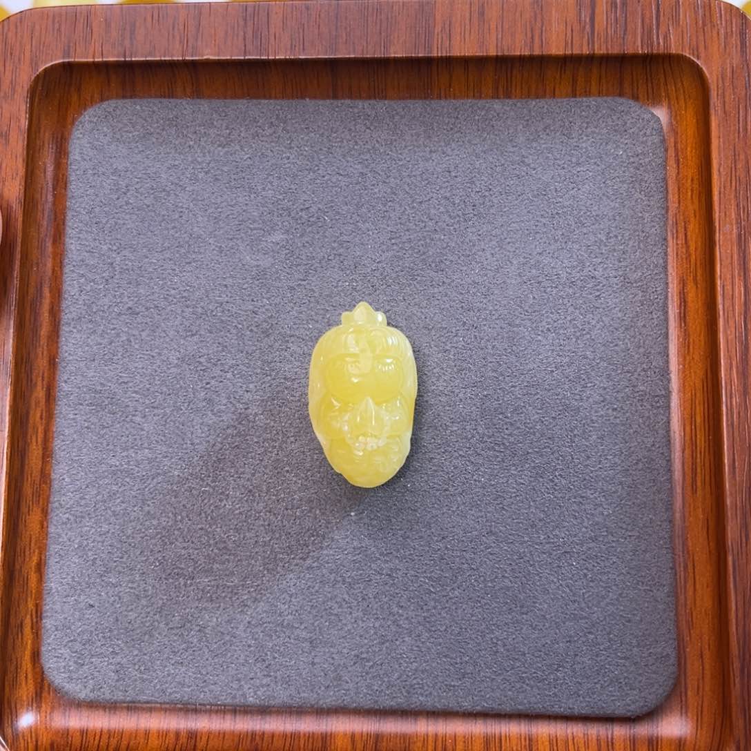 琥珀颈饰未镶嵌上***师蜜蜡美人鱼