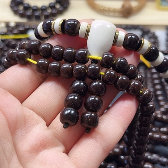 自***8手串/手链非洲檀香椰蒂8✖️6,5长串➕3颗珠子➕三通➕