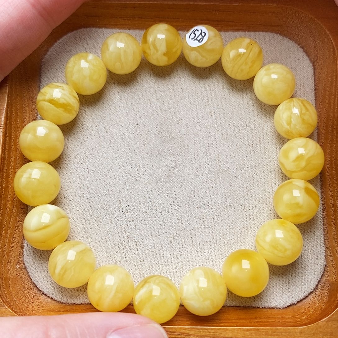 蜜蜡珠宝奇石未镶嵌