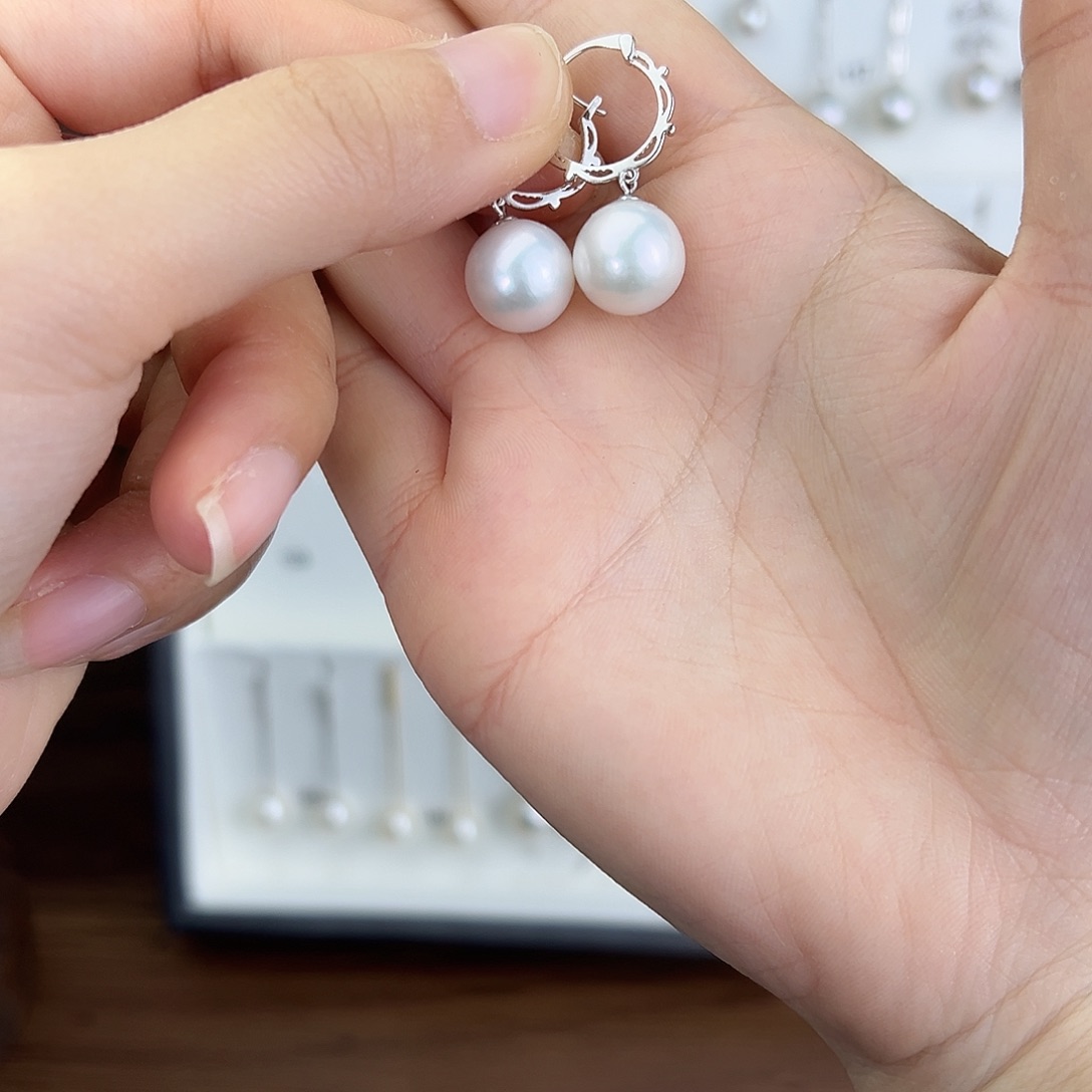 亚***丽耳饰淡水珍珠银S925镶嵌