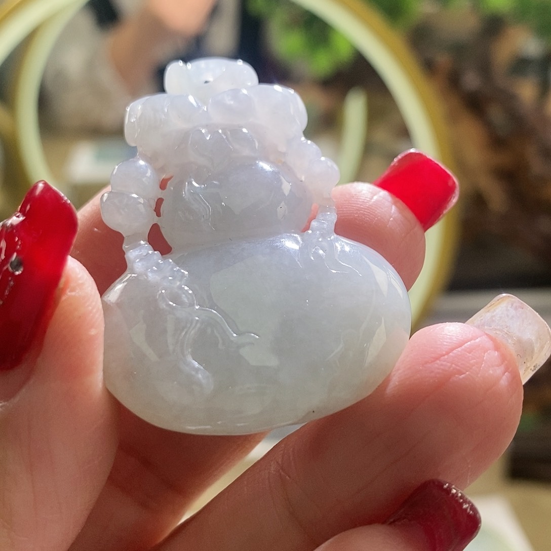 【闪购商品】翡翠颈饰未镶嵌葫芦