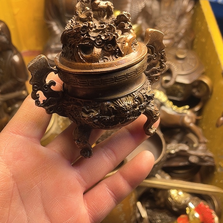 诚信经营铜器摆件