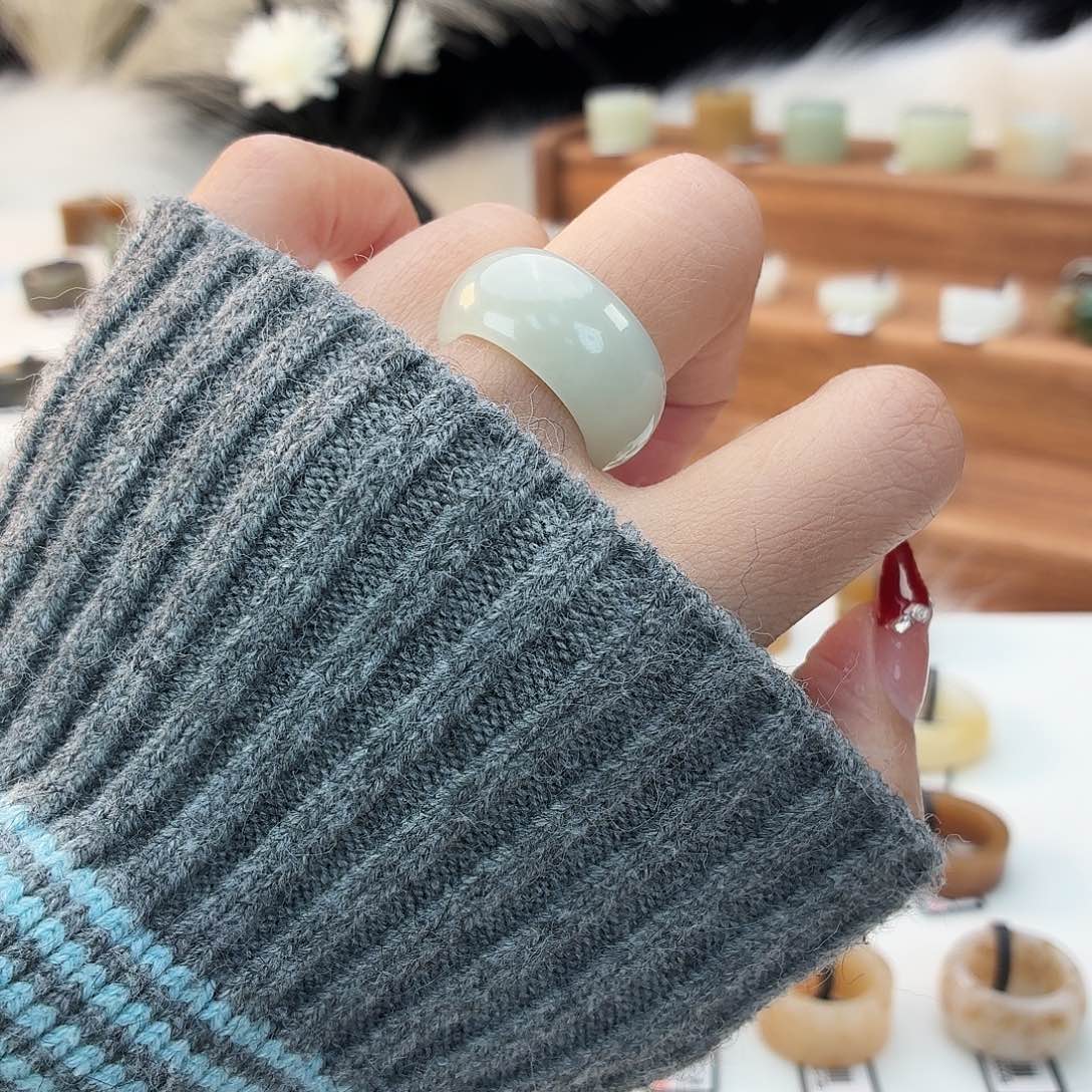 和田玉未镶嵌戒指i5奶蓝轮胎17.7mm