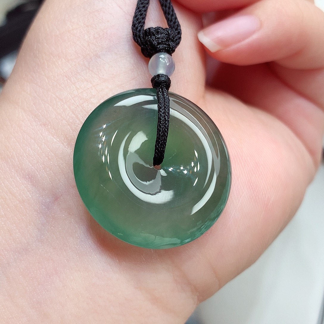 颈饰未镶嵌翡翠翡翠85，26.1/5.6