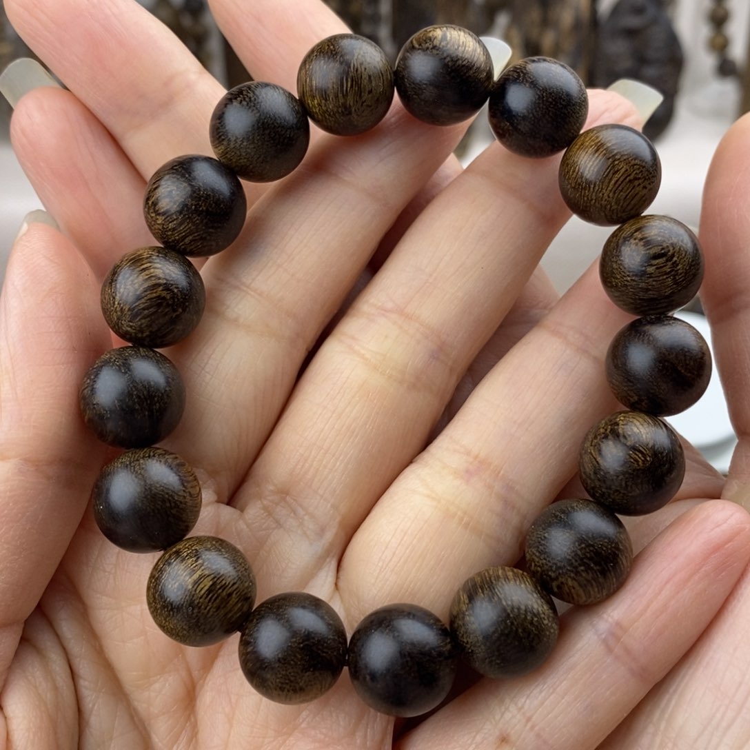 沉香手串昨**辰越南芽庄白奇楠