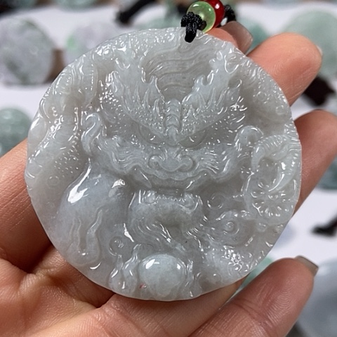 翡翠颈饰未镶嵌龙行天下福利