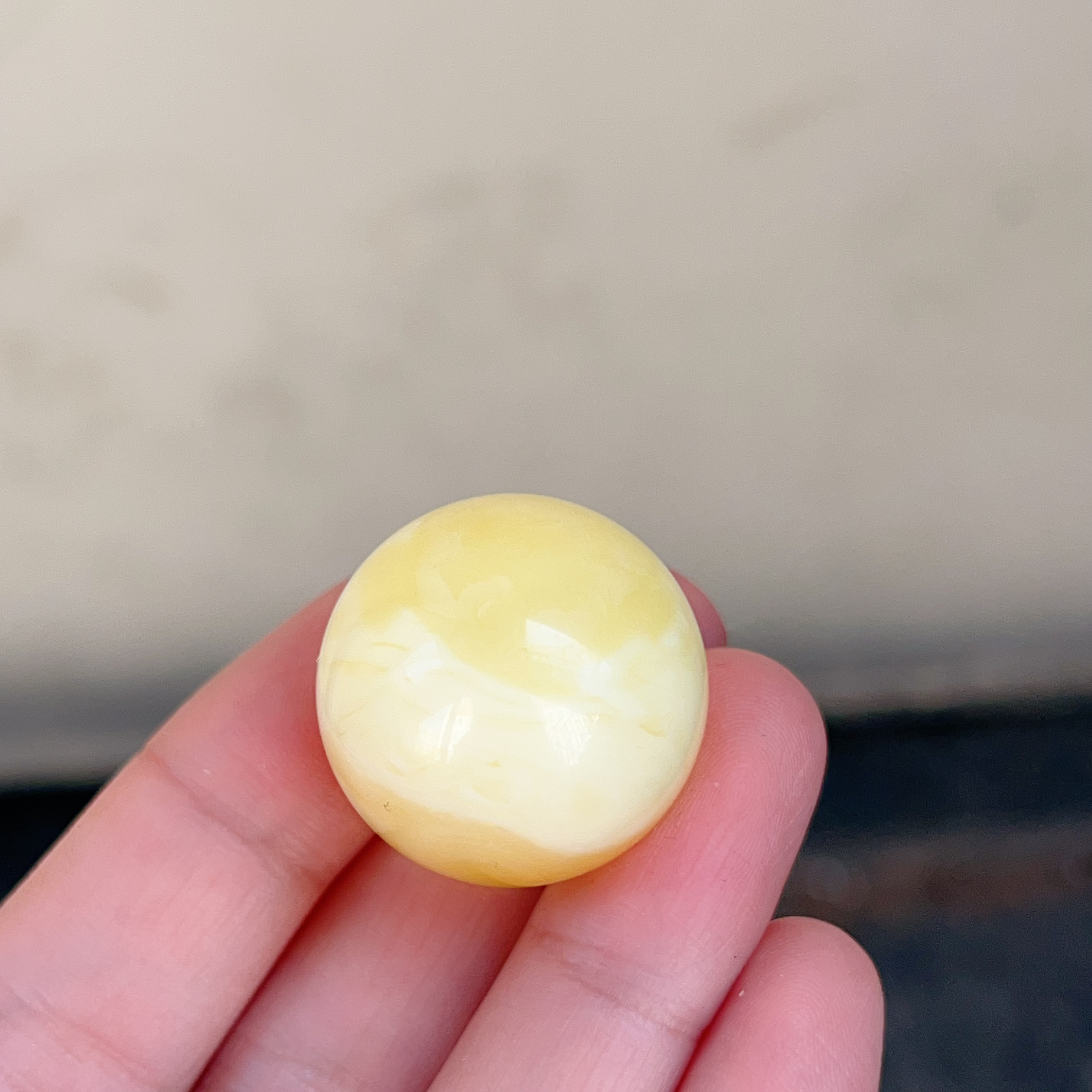 24.9mm白蜡蜜蜡圆珠，8.7克