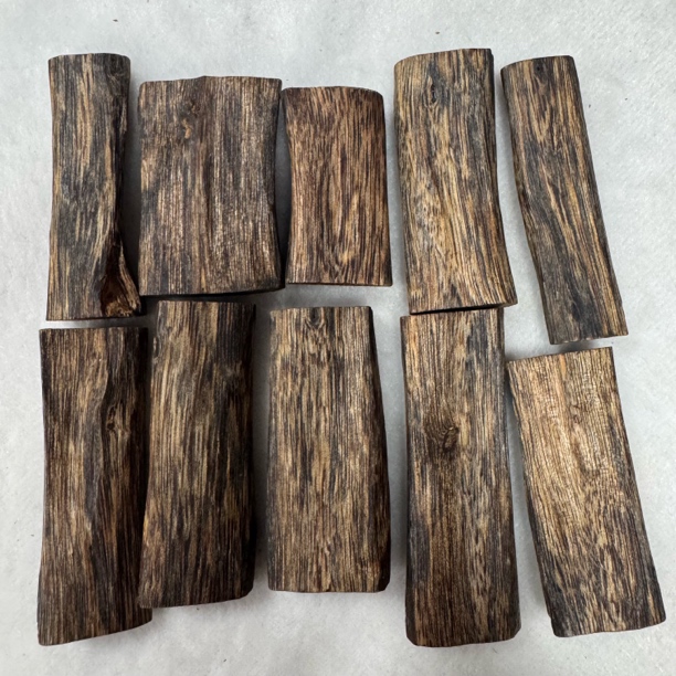 绿棋楠无事牌吊牌 保4克 多样性发一