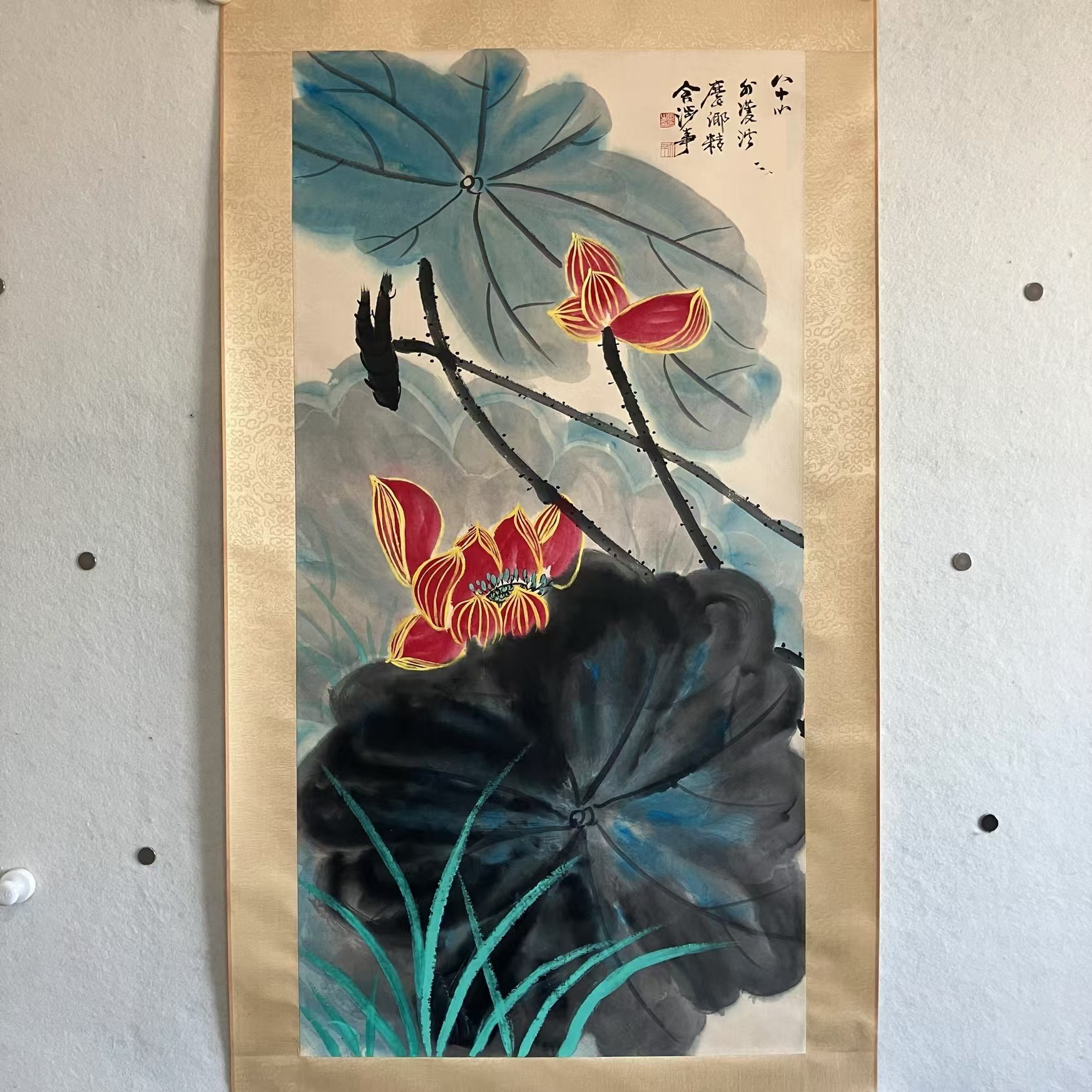 5981  荷塘  纸本设色立轴 99×50cm