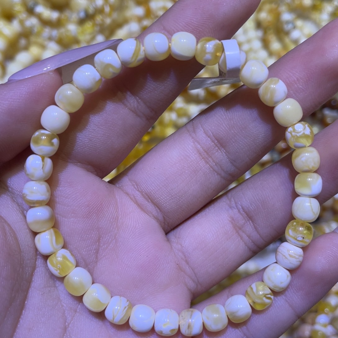 蜜蜡未镶嵌珠宝奇石6m