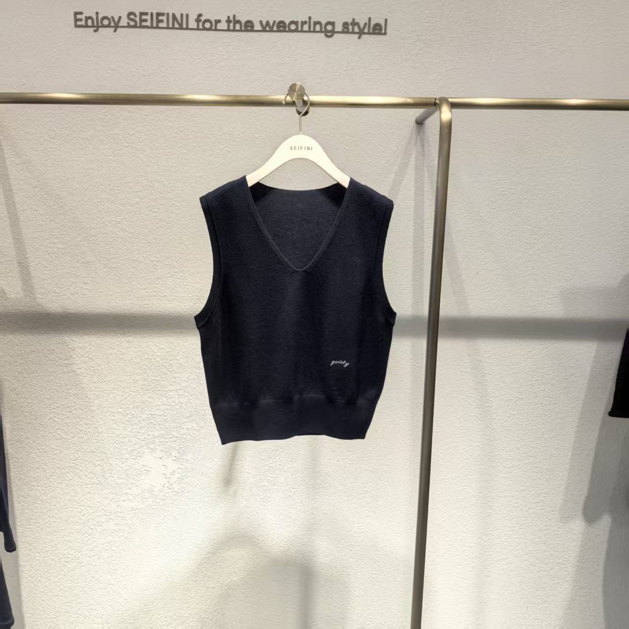 SEIFINI/诗凡黎2025新品春针织背心3G2130431