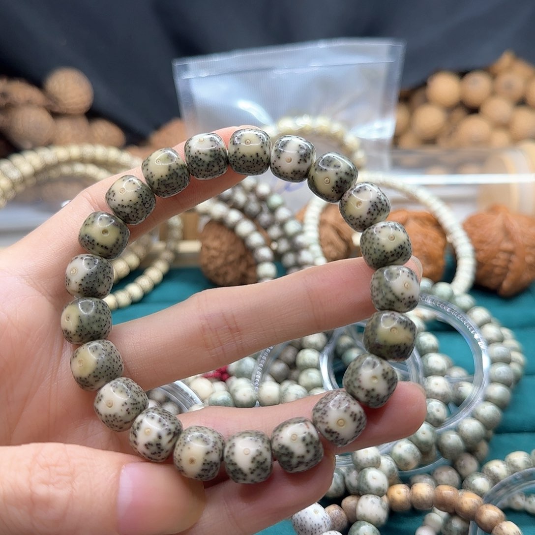 星月菩提手串飞***头石玉料单圈